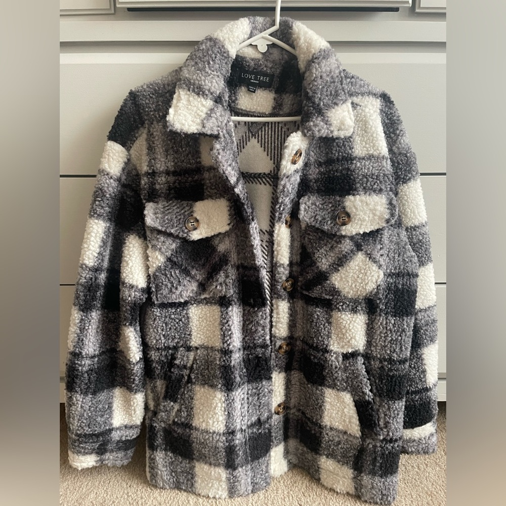 Cozy Sherpa Teddy Shacket Size Medium